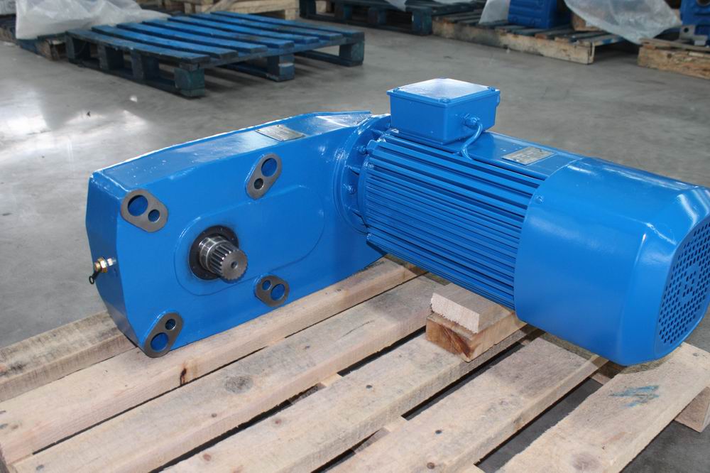 Electric Hoist Drive Units and Gear Motors High efficiency gearboxes, speed reducer, gearmotor
