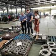 CUSTOMER-VISITING-FLK-GEARBOX-REDUCER-FACTORY