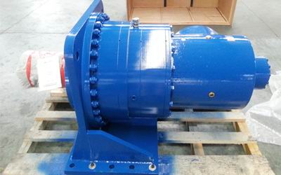 P2LB18 right angle two stage planetary gear box FLENDER standard