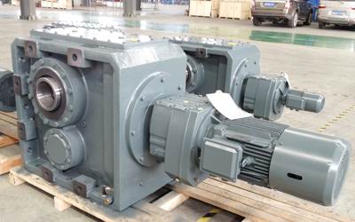 KHB167RF97-4870-YEJ0.75KW Hollow Shaft Shrink Disk Combined Helical Bevel Gear Unit