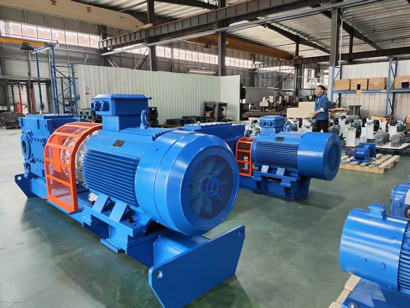 B3HH11 helical bevel speed reducer for feeder